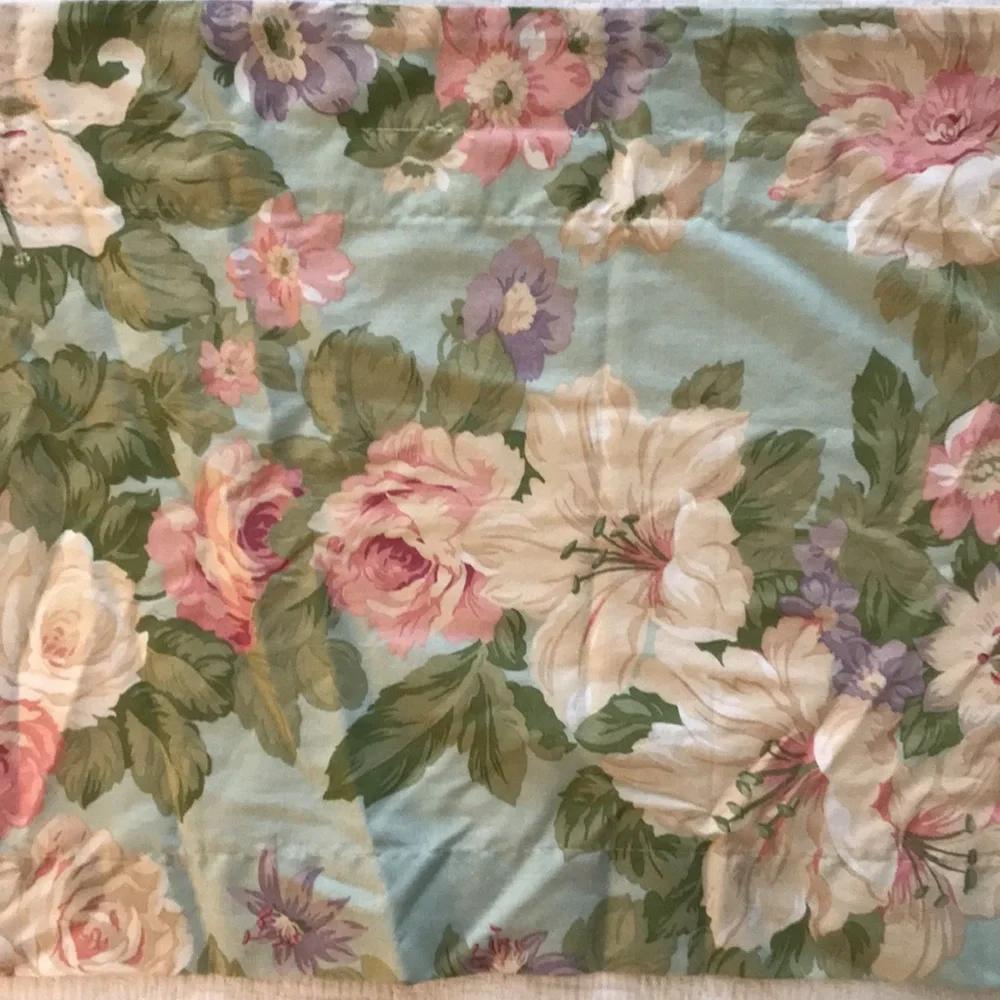 Vintage Martha Stewart Pink Roses Floral & Green Curtain Window Valance